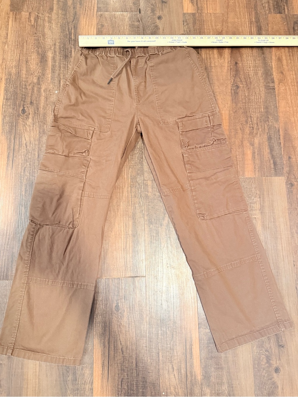 Carbon Men's Cargo Pants in Brown